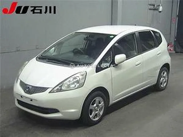 Honda Fit 2007, auction grade 3.5
