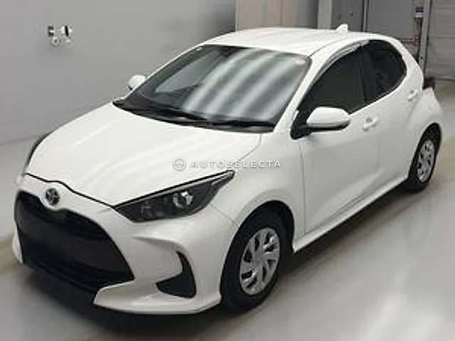 Toyota Yaris 2023, auction grade 3.5