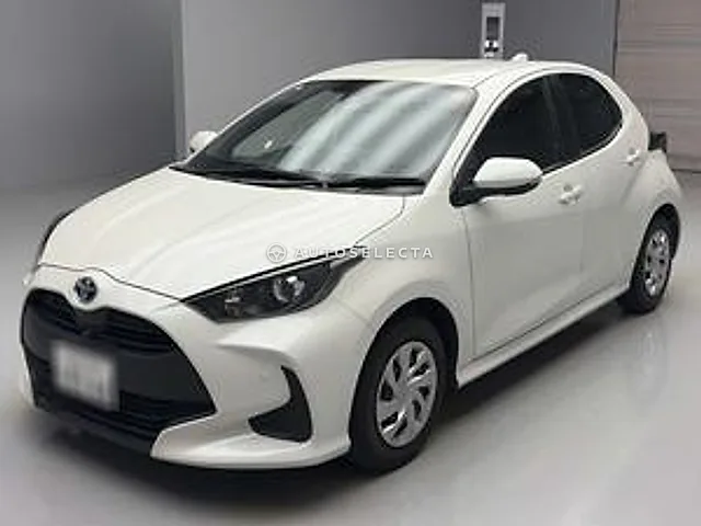 Toyota Yaris 2022, auction grade 3.5