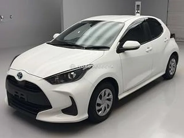Toyota Yaris 2023, auction grade 4.5