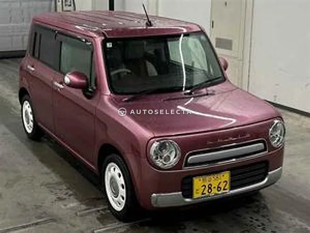 Suzuki Alto Lapin Chocolat 2013, auction grade 3.5