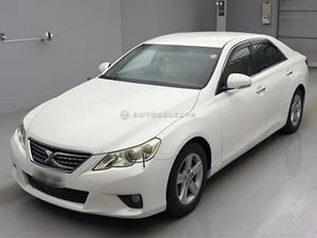 Toyota Mark X 2012, auction grade R
