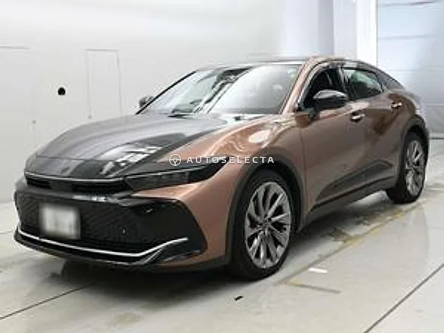 Toyota Crown Crossover 2023, auction grade 3.5