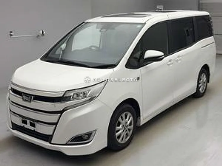 Toyota Noah 2017, photo 1 of 1