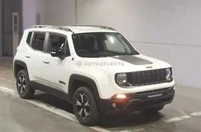 Jeep Renegade 2022, auction grade 4.5