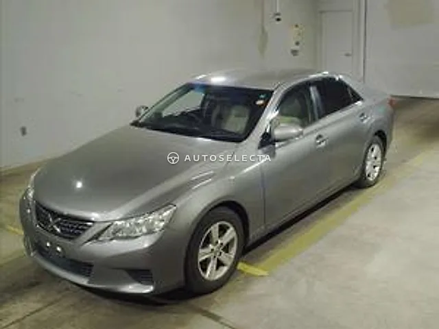 Toyota Mark X 2012, auction grade RA