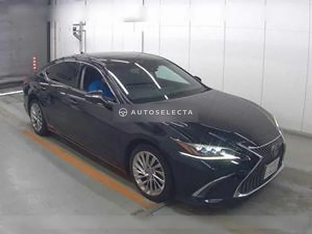 Lexus ES 2019, auction grade 4.5
