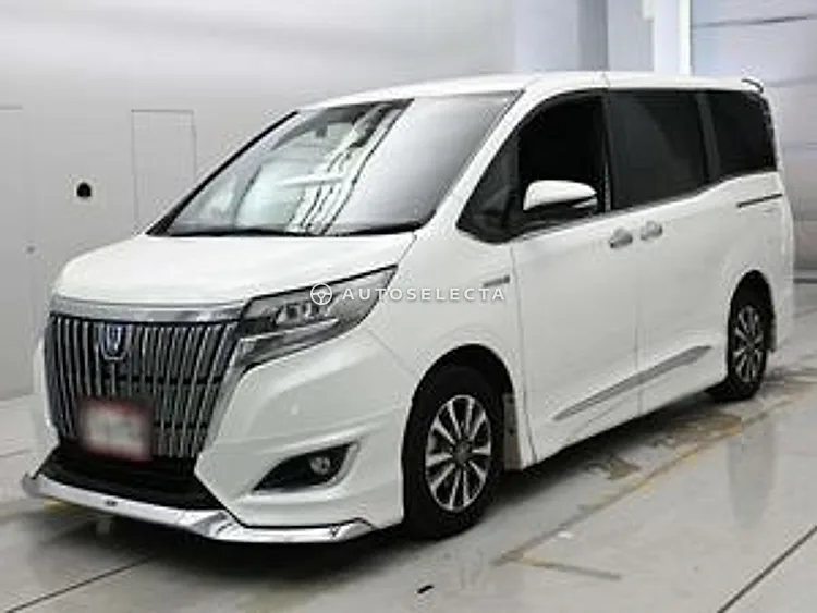 Toyota Esquire 2018, photo 1 of 11