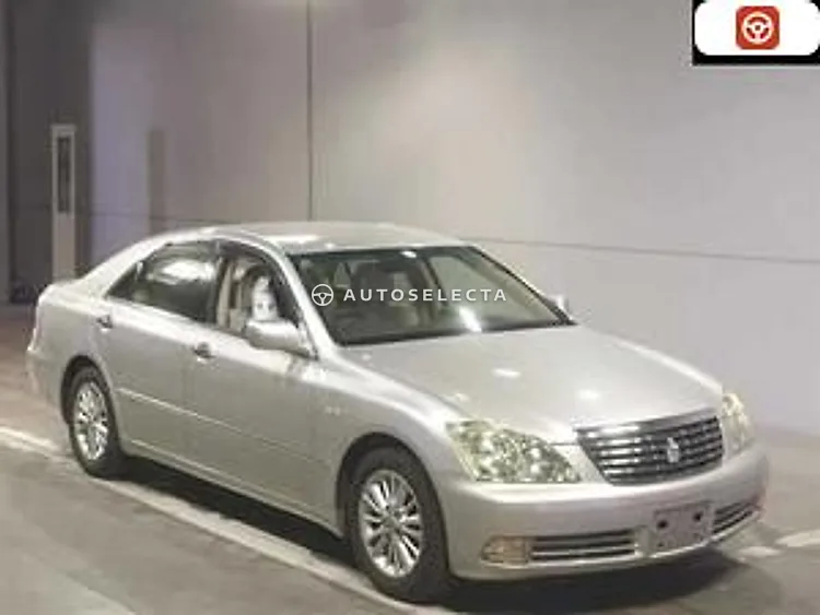 Toyota Crown 2004, photo 1 of 1