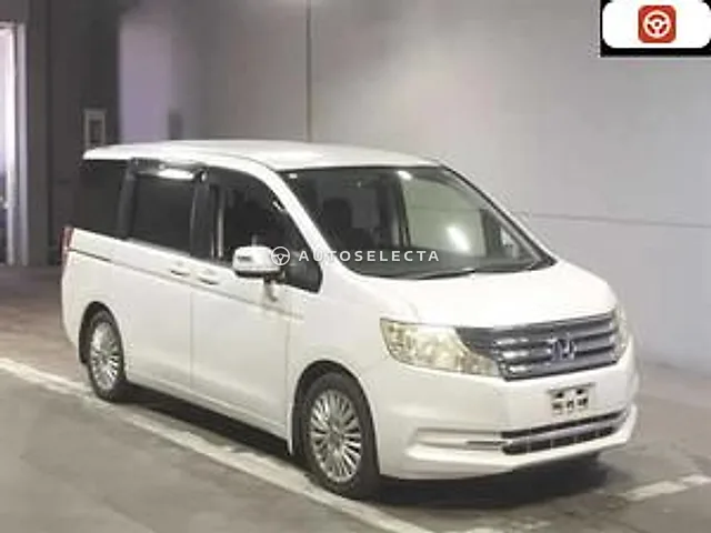 Honda Stepwgn 2013, auction grade 3.5