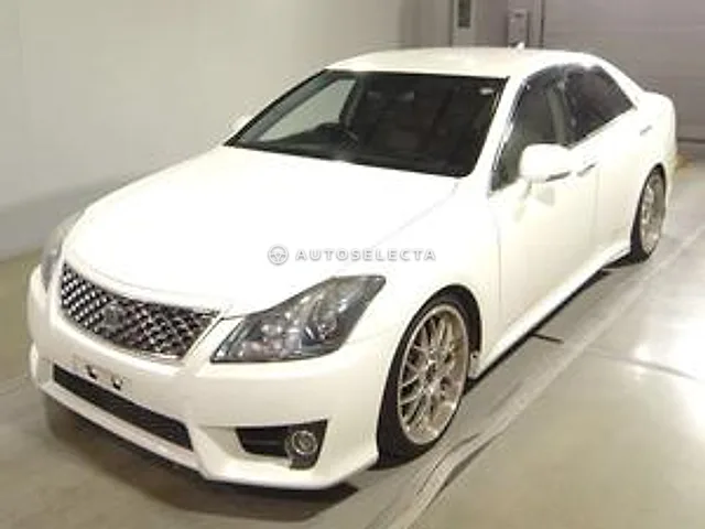 Toyota Crown 2012, auction grade 4