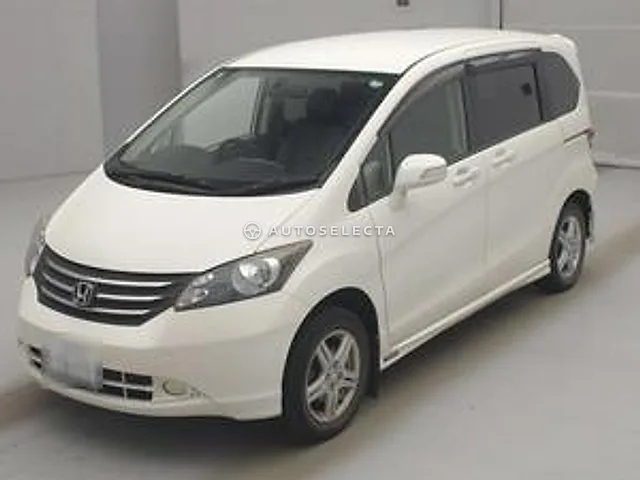 Honda Freed 2010, auction grade RA