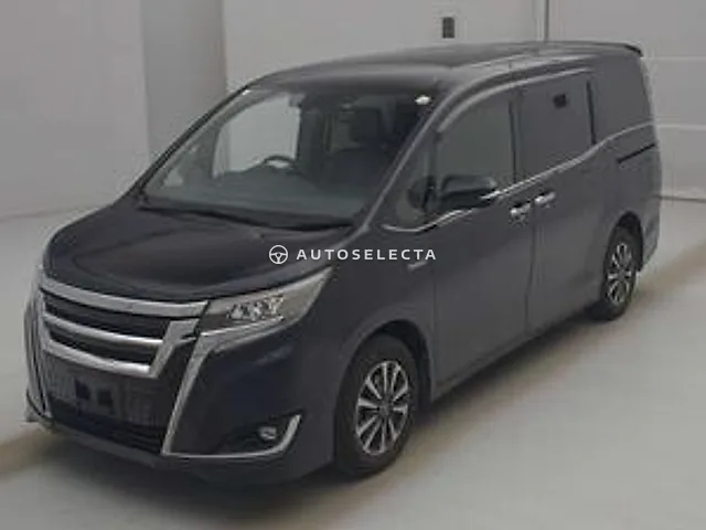 Toyota Esquire 2017, auction grade R