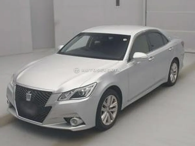 Toyota Crown 2013, photo 1 of 1