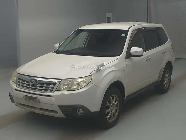 Subaru Forester 2011, auction grade 3.5