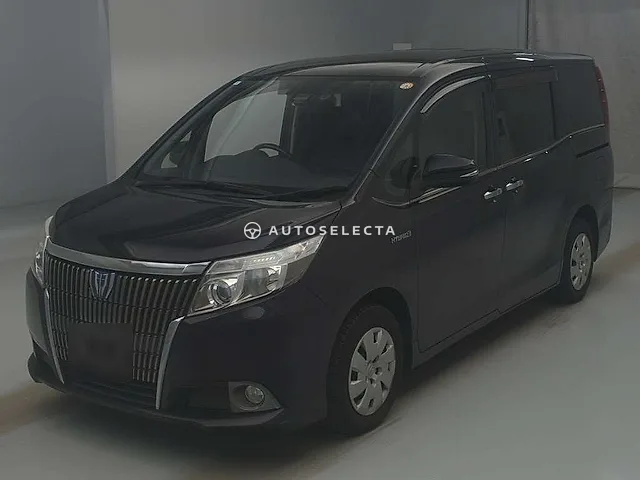 Toyota Esquire 2016, auction grade R