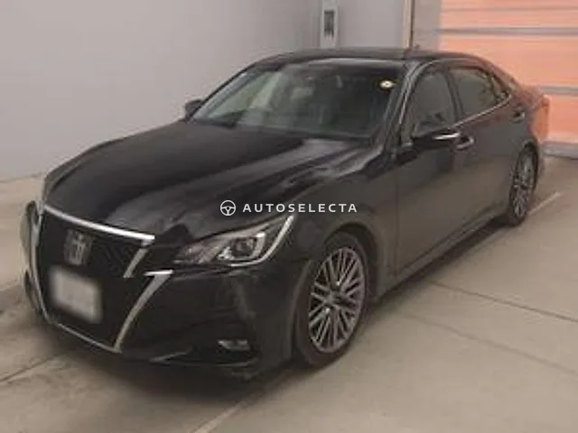 Toyota Crown 2017, auction grade RA