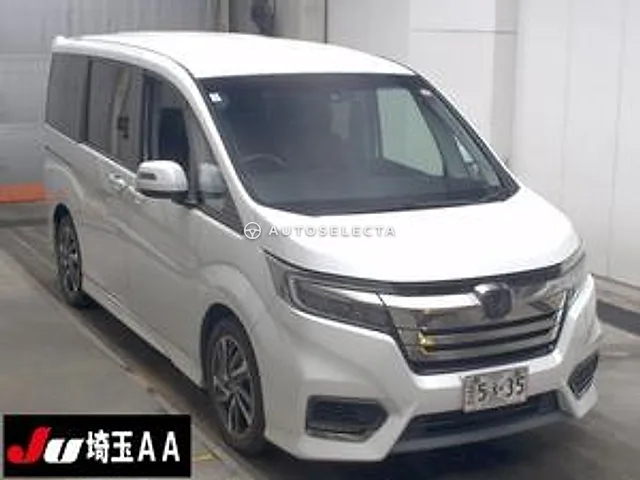 Honda Stepwgn Spada 2018, auction grade 3.5