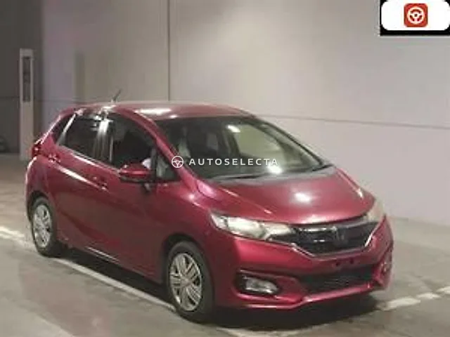 Honda Fit 2018, auction grade R