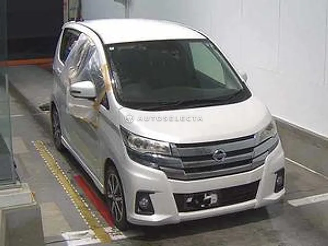 Nissan Dayz 2018, auction grade 3.5