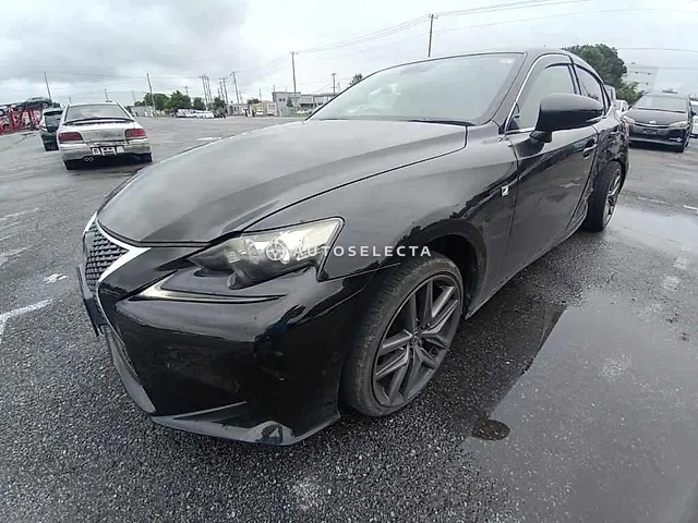 Lexus IS 2013