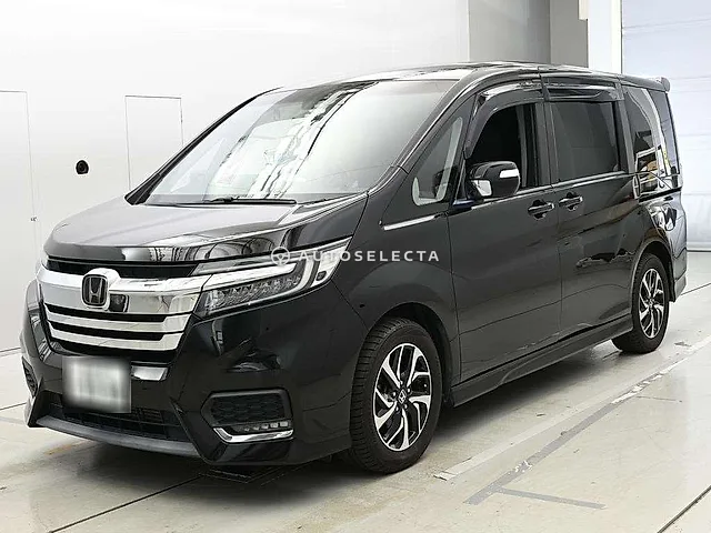 Honda Stepwgn Spada 2020, auction grade 4.5