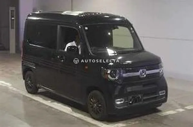 Honda N-VAN 2022, auction grade 3.5