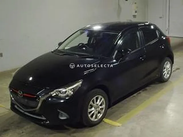 Mazda Demio 2016, auction grade RA