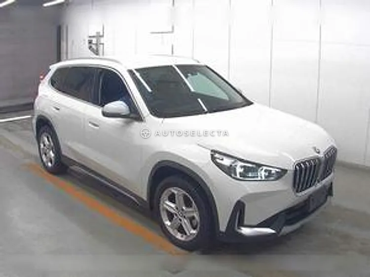 BMW X1 2023, photo 1 of 6