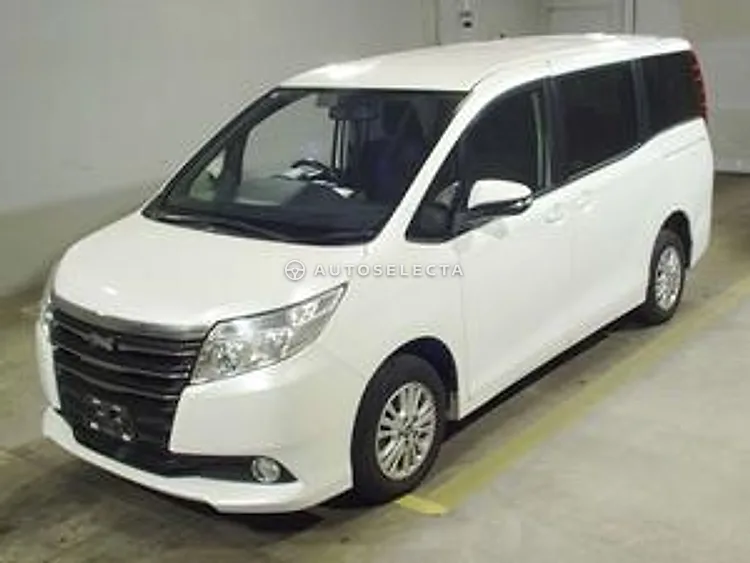 Toyota Noah 2015, photo 1 of 1
