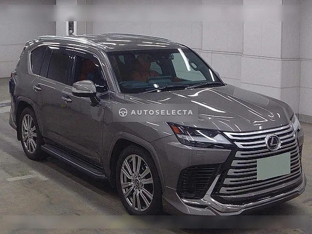 Lexus LX 2022, auction grade 4.5