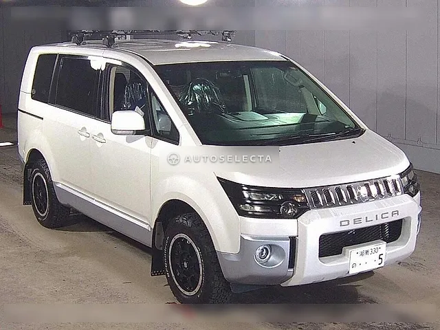 Mitsubishi Delica D:5 2010, auction grade 4