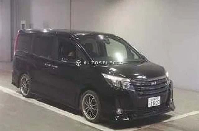 Toyota Noah 2016, auction grade R