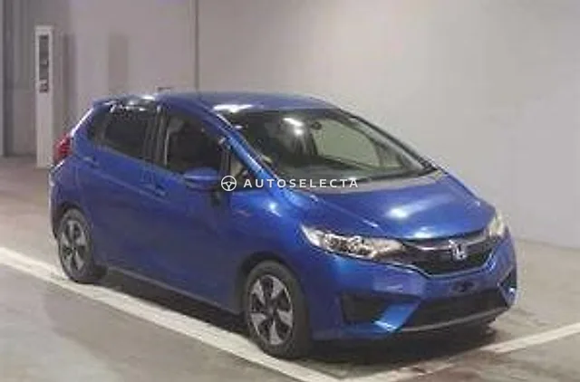 Honda Fit Hybrid 2015, auction grade R