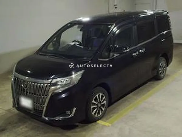 Toyota Esquire 2017, auction grade 3