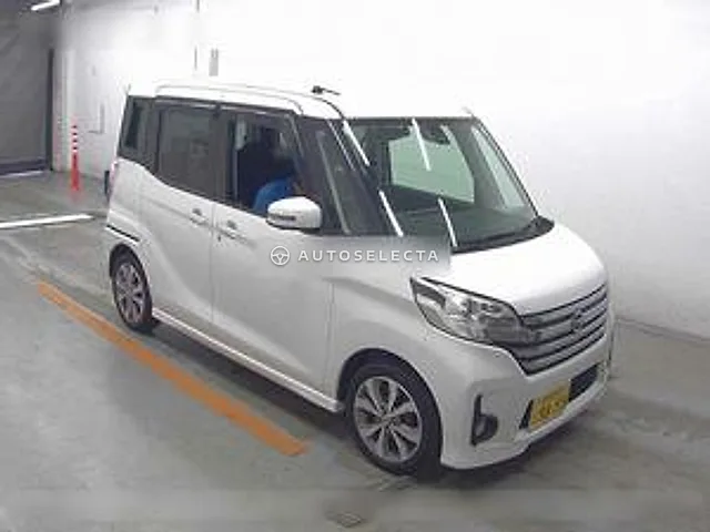 Nissan Dayz Roox 2016, auction grade 4