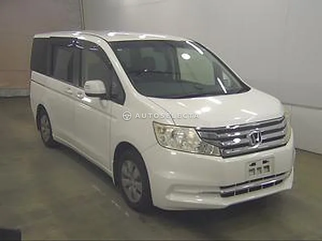 Honda Stepwgn 2013, auction grade R