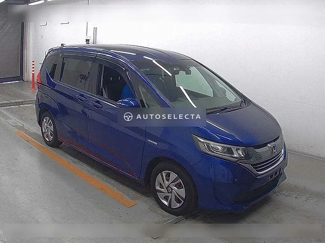 Honda Freed Hybrid 2017, auction grade 3.5