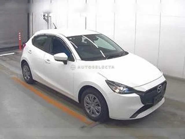 Mazda MAZDA2 2023, auction grade 4