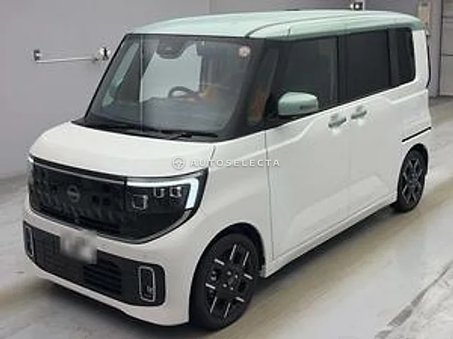 Nissan Roox 2025, auction grade 5