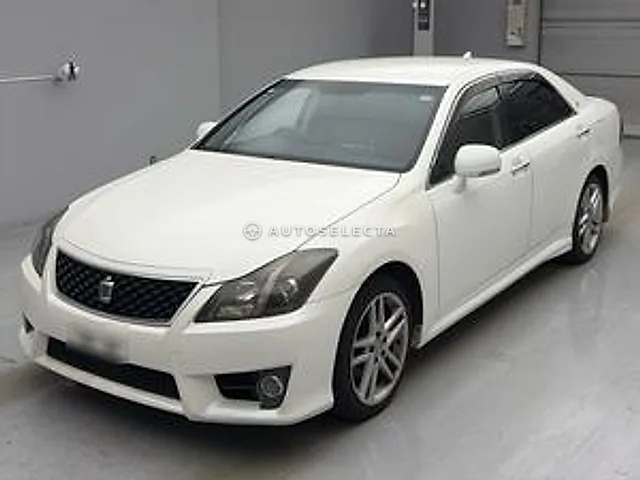 Toyota Crown 2012, auction grade 3.5