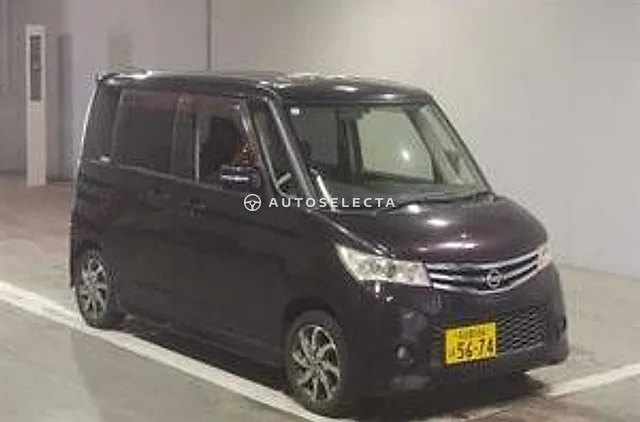 Nissan Roox 2011, auction grade R