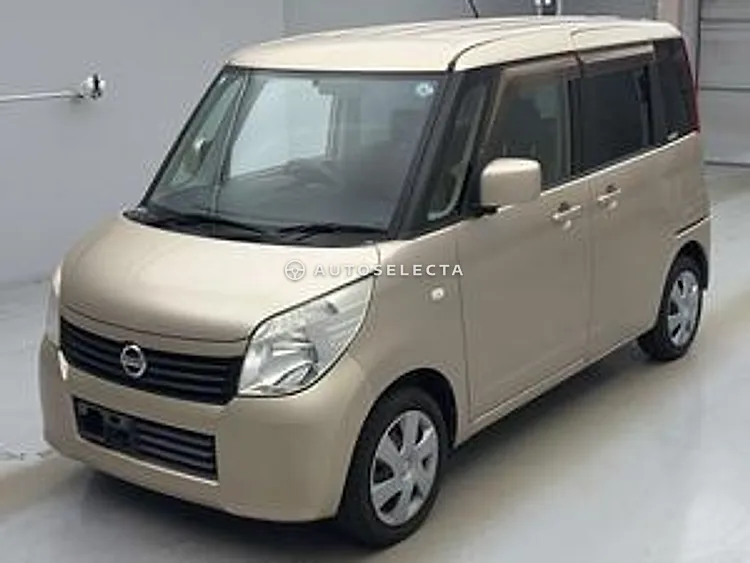 Nissan Roox 2012, photo 1 of 1