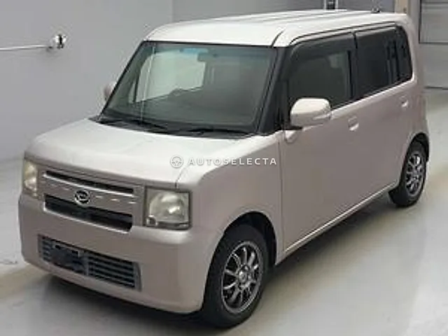 Daihatsu Move Conte 2012, auction grade 3.5