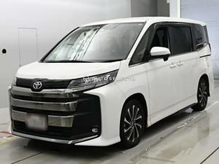 Toyota Noah 2022, photo 1 of 1