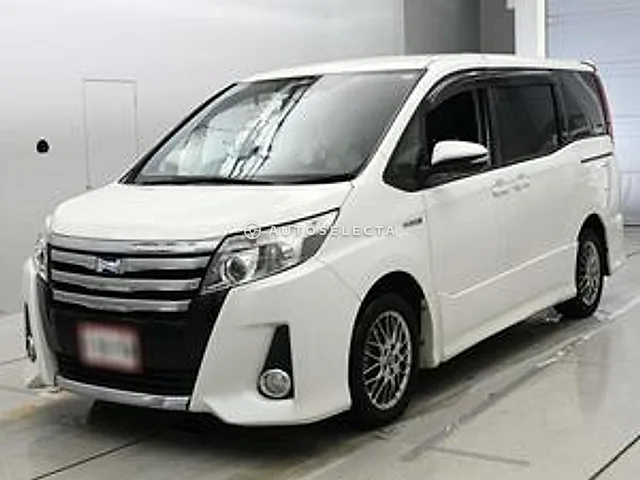 Toyota Noah 2016, auction grade R