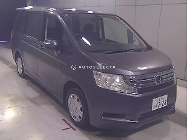 Honda Stepwgn 2012, auction grade 2