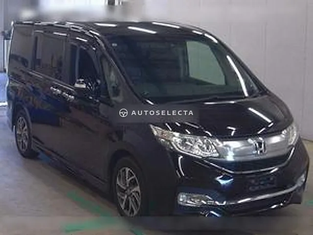 Honda Stepwgn Spada 2015, auction grade 4.5
