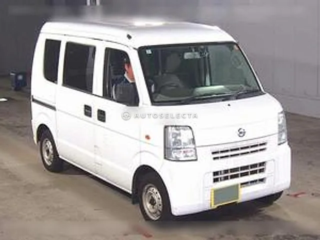 Nissan NV100 Clipper 2015, auction grade 4