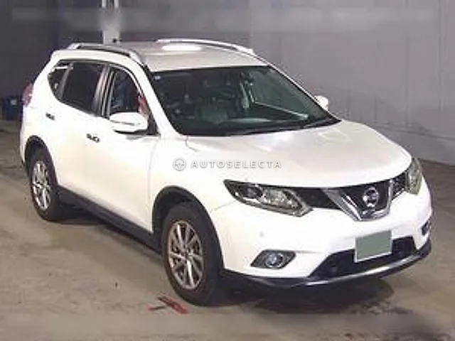 Nissan X-Trail 2016, auction grade 4